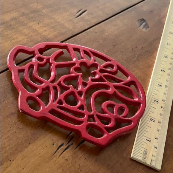 Vintage Red Iron Pig Trivet - Picture 3 of 4